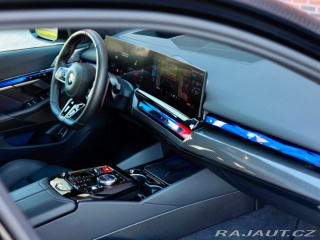 BMW M5 xDrive *M-Performance*Ťa 2024