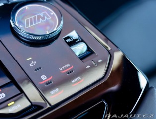 BMW M5 xDrive *M-Performance*Ťa 2024