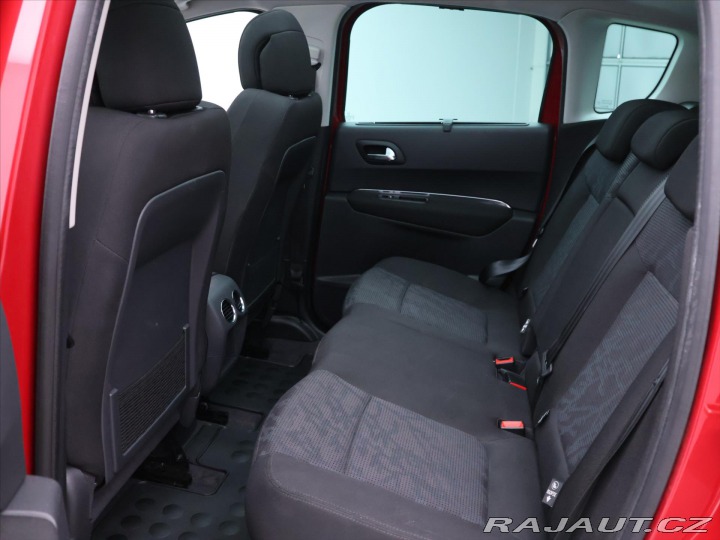 Peugeot 3008 2,0 HDi 110kW CZ Allure 1 2011