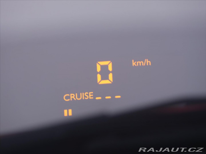 Peugeot 3008 2,0 HDi 110kW CZ Allure 1 2011