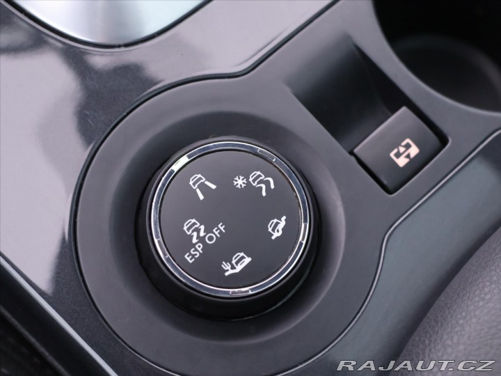Peugeot 3008 2,0 HDi 110kW CZ Allure 1 2011