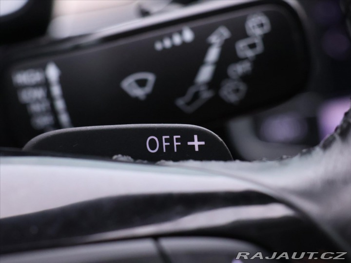 Volkswagen Passat 2,0 TDI 140kW DSG R-line 2015