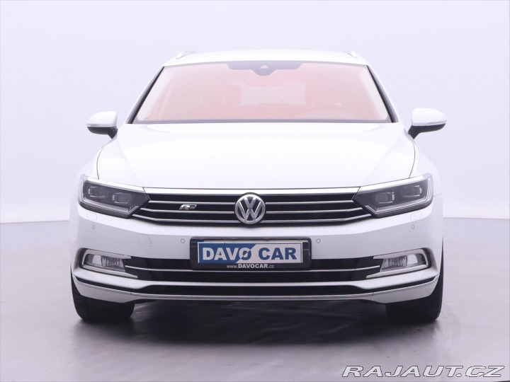 Volkswagen Passat 2,0 TDI 140kW DSG R-line 2015