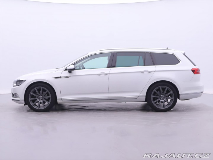 Volkswagen Passat 2,0 TDI 140kW DSG R-line 2015