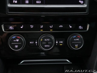 Volkswagen Passat 2,0 TDI 140kW DSG R-line 2015