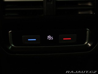 Volkswagen Passat 2,0 TDI 140kW DSG R-line 2015