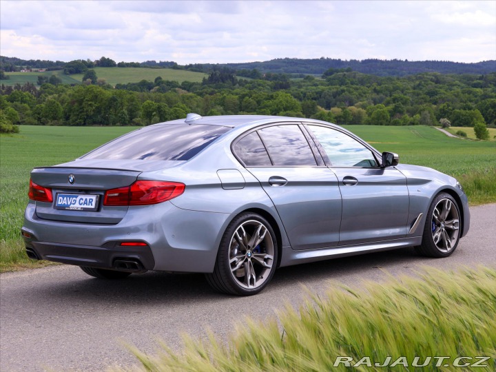 BMW 5 4,4 M550i xDrive 390kW CZ 2020
