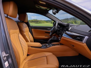 BMW 5 4,4 M550i xDrive 390kW CZ 2020