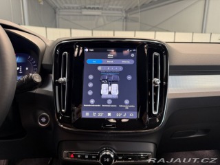 Volvo XC40 B3 2.0L 163 HP AT7 FWD CO 2025