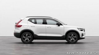 Volvo XC40 B3 2.0L 163 HP AT7 FWD CO 2025