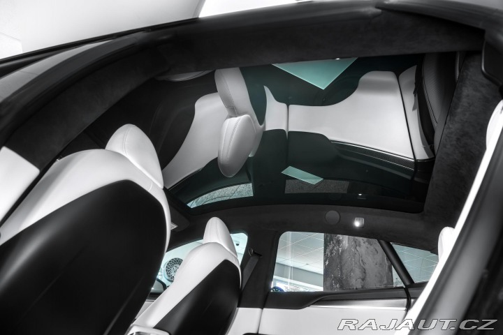 Tesla Model S PLAID 1020PS 2022