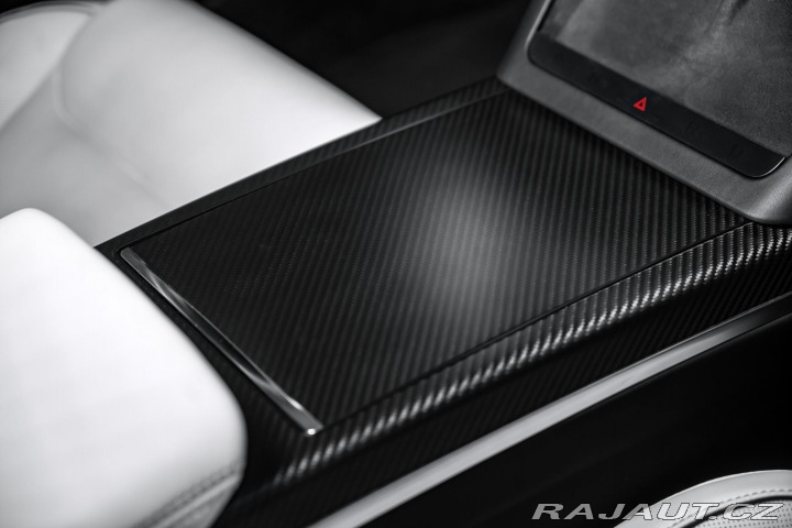 Tesla Model S PLAID 1020PS 2022