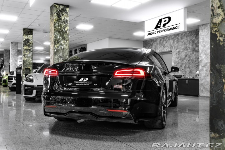 Tesla Model S PLAID 1020PS 2022