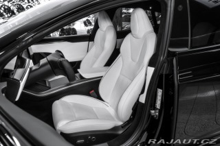 Tesla Model S PLAID 1020PS 2022