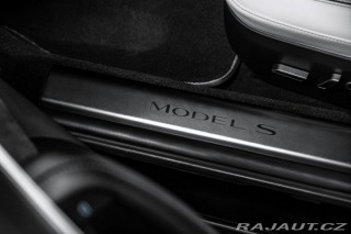Tesla Model S PLAID 1020PS 2022