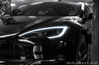 Tesla Model S PLAID 1020PS 2022