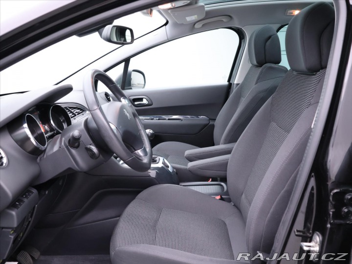 Peugeot 5008 2,0 HDI 110kW Style Navi 2015