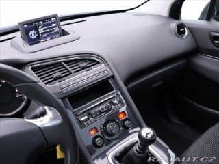 Peugeot 5008 2,0 HDI 110kW Style Navi 2015