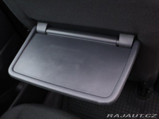 Peugeot 5008 2,0 HDI 110kW Style Navi 2015