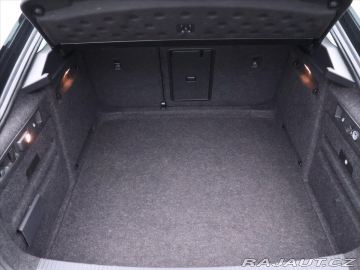 Škoda Superb 2,0 TDI 140KW Style CZ Xe 2017