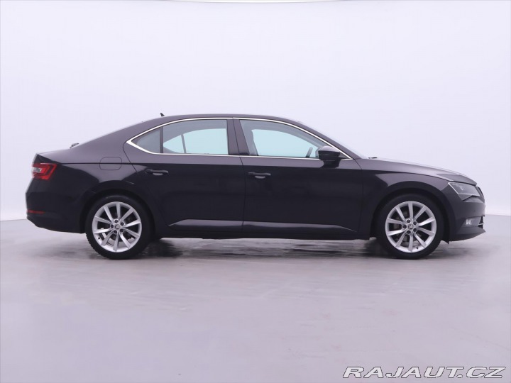 Škoda Superb 2,0 TDI 140KW Style CZ Xe 2017