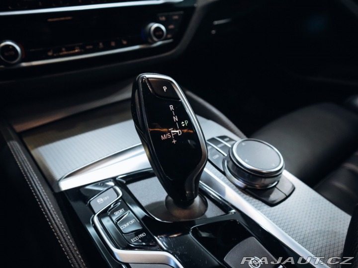 BMW 5 530d xDrive M-paket 195 k 2018