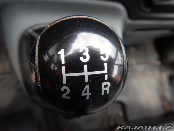 Ford Transit 2.2 TDCi, 9 MÍST 2010