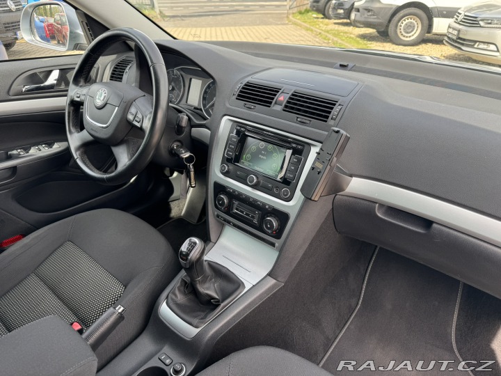 Škoda Octavia SCOUT 4X4 2,0 TDI 103 KW 2012
