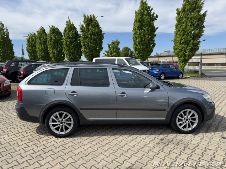 Škoda Octavia SCOUT 4X4 2,0 TDI 103 KW 2012