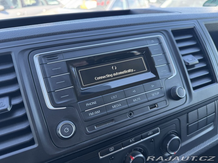 Volkswagen Transporter DSG 2,0 TDI 110KW 9 MÍST 2018