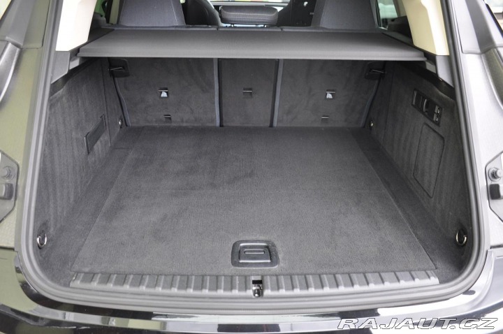 BMW iX xDrive40 M-Sport 326k 99% 2022