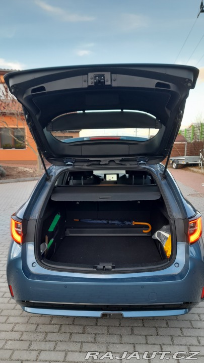 Toyota Corolla TS 1,8 HEV 2022 2022