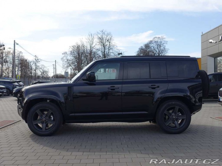 Land Rover Defender 110 3,0 X-Dynamic SE D250 2025