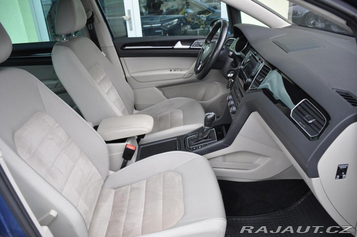 Volkswagen Golf Sportsvan 1,6TDI DSG PANORAMA NAVI 2014