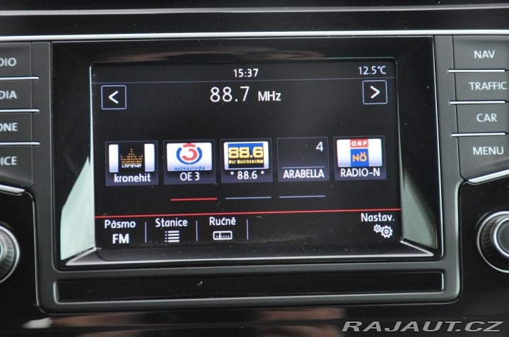 Volkswagen Golf Sportsvan 1,6TDI DSG PANORAMA NAVI 2014
