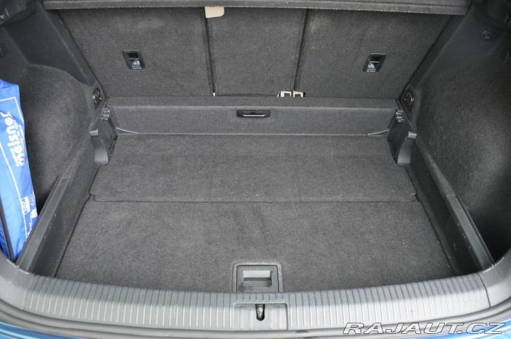 Volkswagen Golf Sportsvan 1,6TDI DSG PANORAMA NAVI 2014