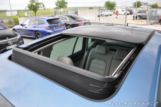 Volkswagen Golf Sportsvan 1,6TDI DSG PANORAMA NAVI 2014