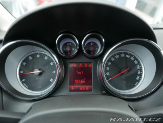 Opel Astra 1,6 Turbo 132kW Navi Auto 2010