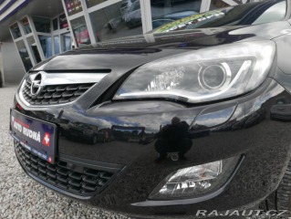 Opel Astra 1,6 Turbo 132kW Navi Auto 2010