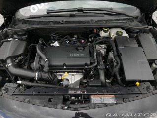 Opel Astra 1,6 Turbo 132kW Navi Auto 2010