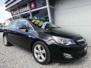 Opel Astra 1,6 Turbo 132kW Navi Auto 2010