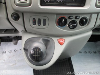 Renault Trafic 2,5 DCi 107kw 9míst Tažné 2007