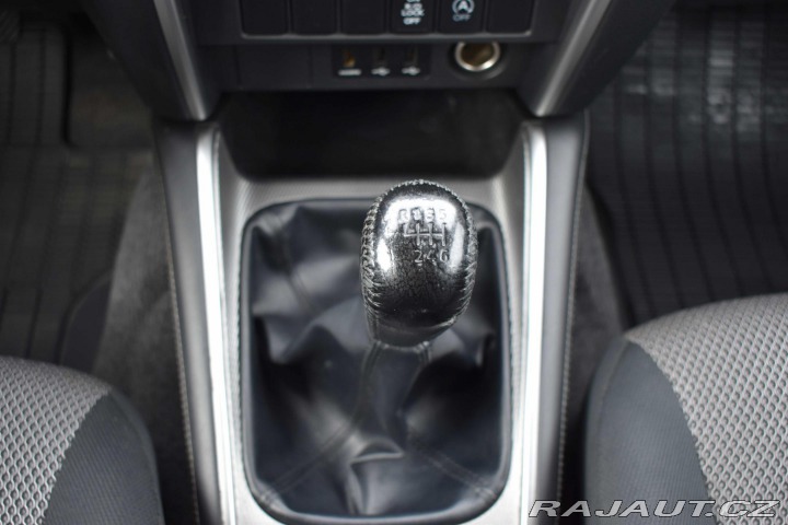 Mitsubishi L200 2.3 DI-D 4WD*TAŽNÉ*REZERV 2021
