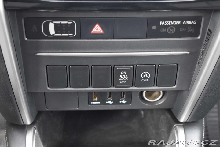 Mitsubishi L200 2.3 DI-D 4WD*TAŽNÉ*REZERV 2021