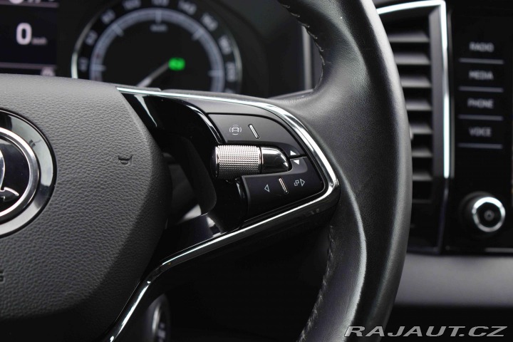 Škoda Karoq 1.6TDi*DSG*KAMERA*LED*NAV 2020