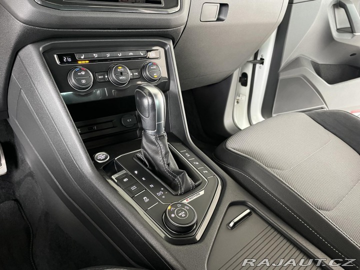 Volkswagen Tiguan 2,0TDI 4M*DSG*R-LINE*REZE 2017