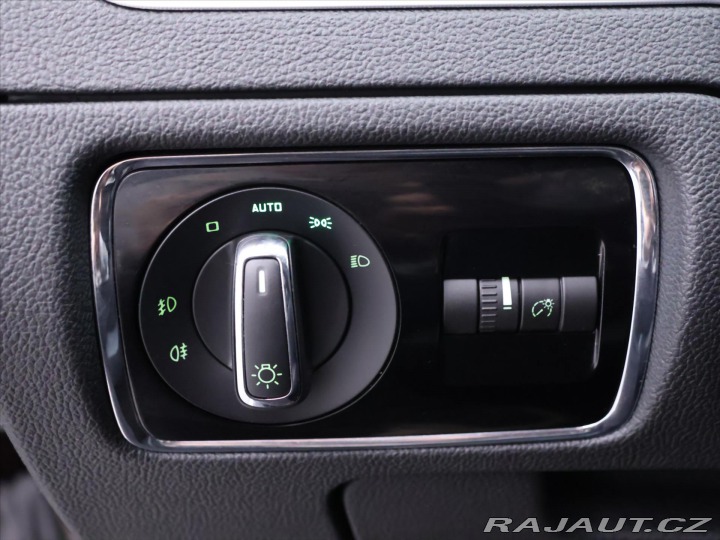 Škoda Superb 2,0 TDI Exclusive Xenon 1 2013