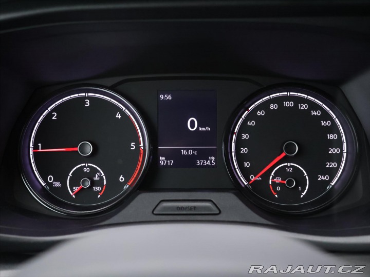Volkswagen Transporter 2,0 TDI 110kW DR 5-Míst C 2024