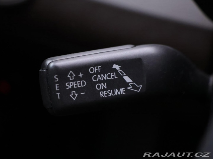 Volkswagen Passat 2,0 TDI Highline Navi Ser 2011