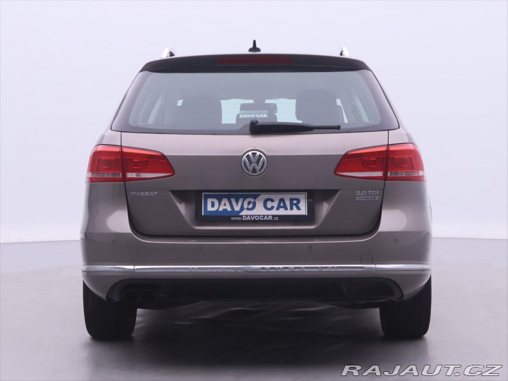 Volkswagen Passat 2,0 TDI Highline Serv.kn. 2011